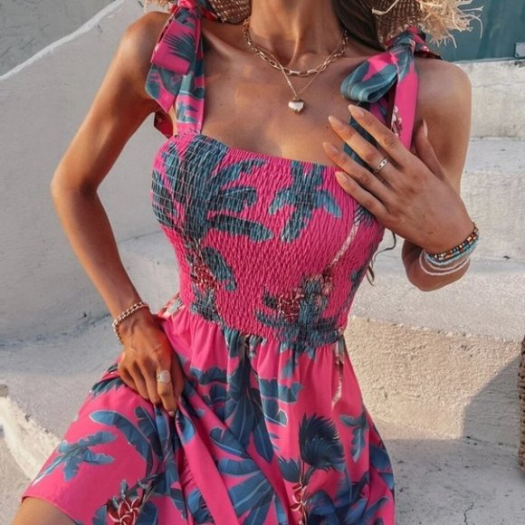 Tropical Paradise Pink maxi Dress - Picture 4 of 9